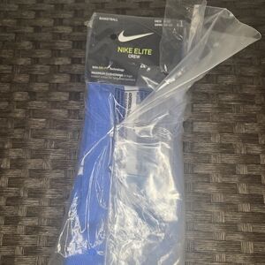 Nike Elite Crew Socks in Bold Blue